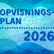 Grafik med teksten ‘Opvisningsplan 2026’ i blå nuancer med abstrakt baggrund og urmotiver.