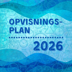 Grafik med teksten ‘Opvisningsplan 2026’ i blå nuancer med abstrakt baggrund og urmotiver.